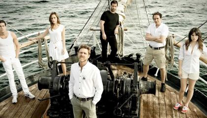 გემი, კიდობანი / El Barco (The Boat)
