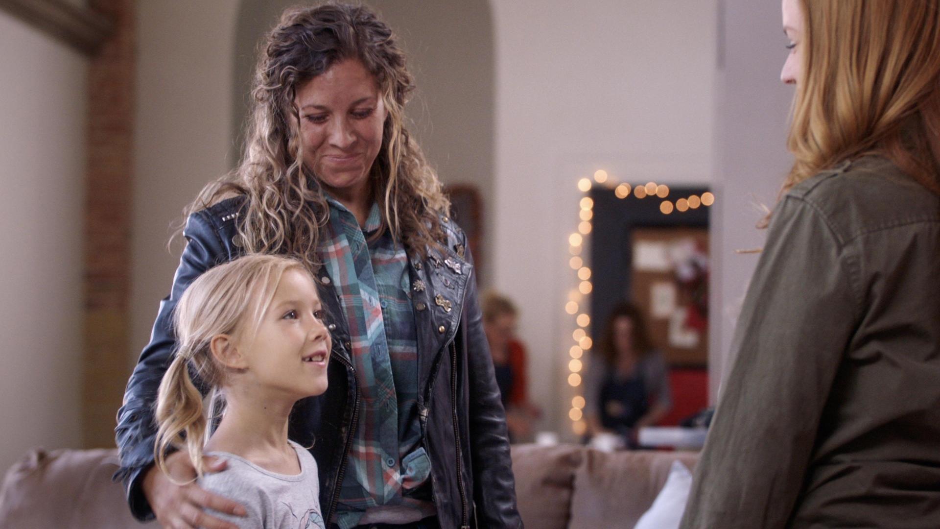 თასმები შობისთვის  ქართულად -  Shoelaces for Christmas