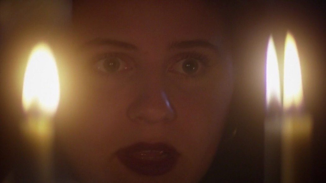 საიდუმლოებებით აღსავსე სამყარო  ქართულად -  The World Is Full of Secrets