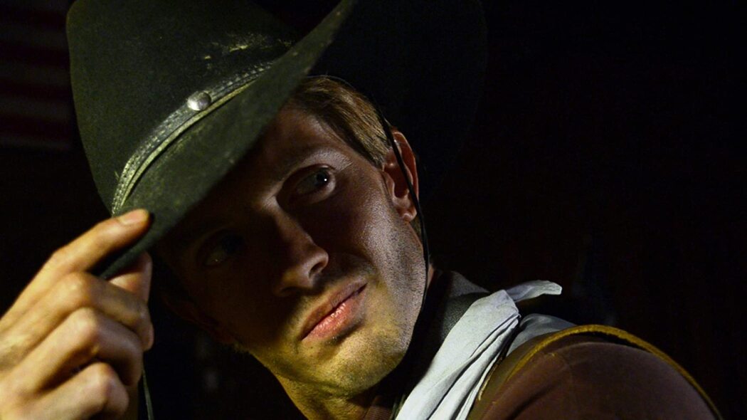 მოჩვენებები გზაშესაყარზე  ქართულად -  Haunting at Death Valley Junction