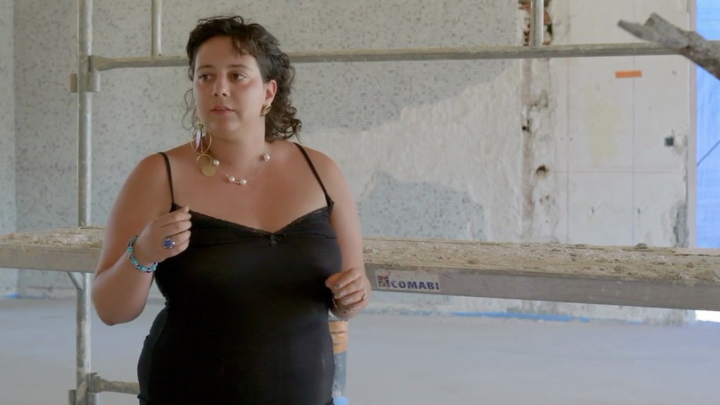 მიტრა  ქართულად -  Mitra