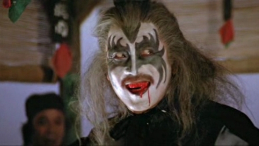 ღამურა ფრთების გარეშე  ქართულად -  Bat Without Wings