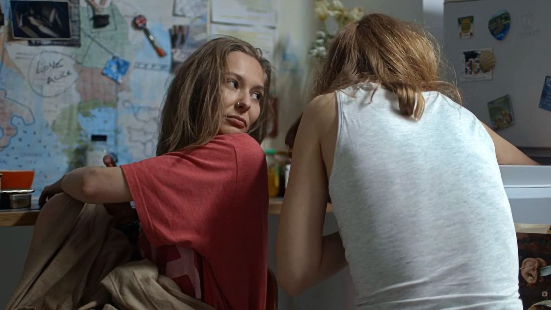 განხილვები ძალიან მაღალი გოგოს შესახებ.  ქართულად -  Several Conversations About a Very Tall Girl