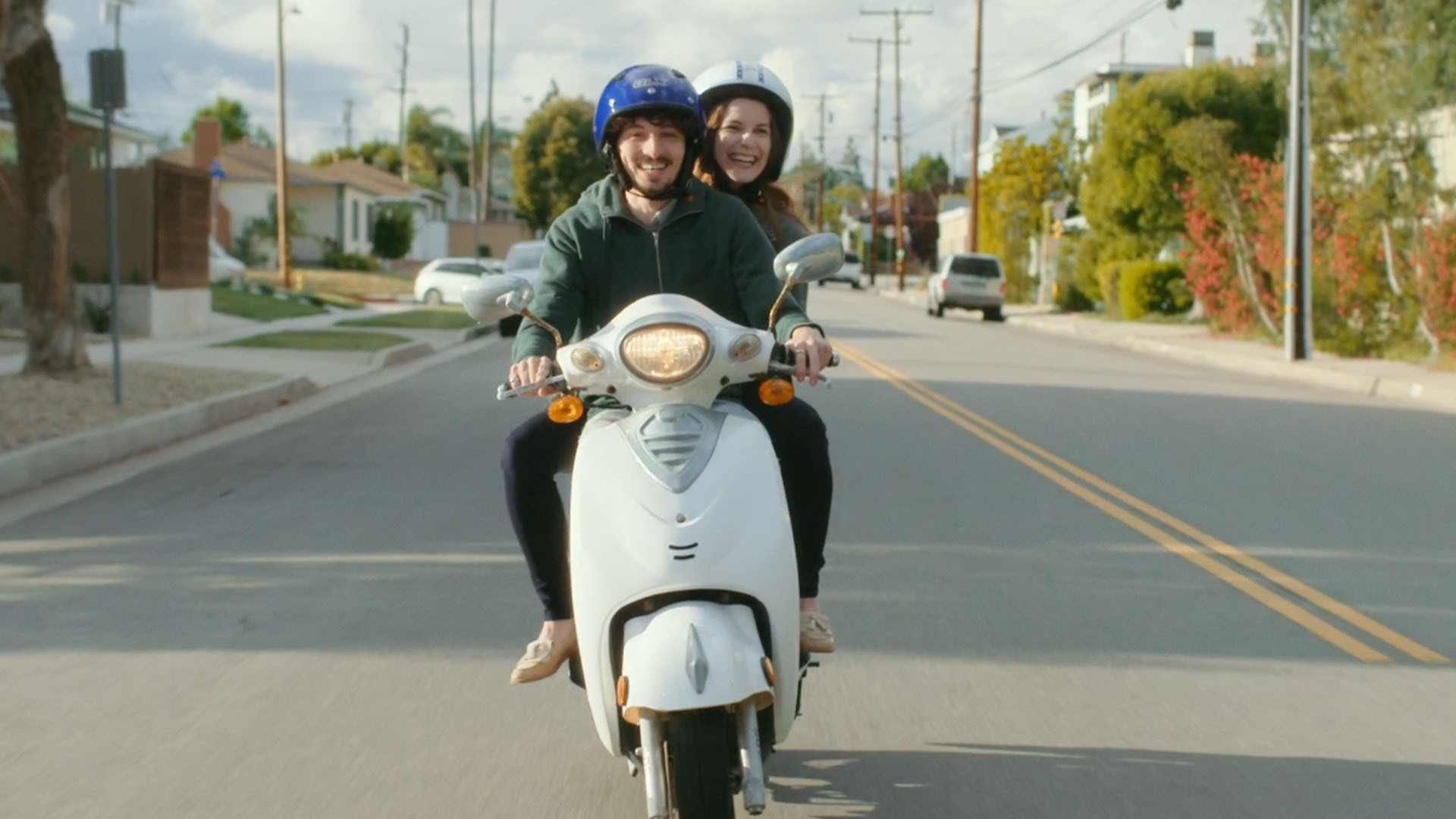 ლურჯი ჰოლივუდი  ქართულად -  Blue Hollywood