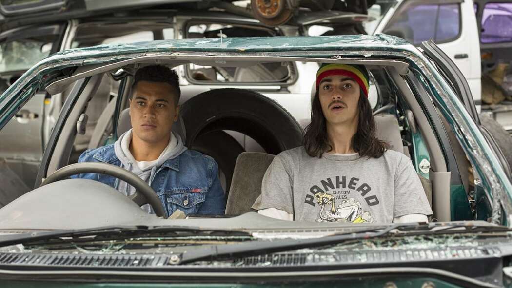 ლოუდაუნის ბინძური კრიმინალები  ქართულად -  Lowdown Dirty Criminals