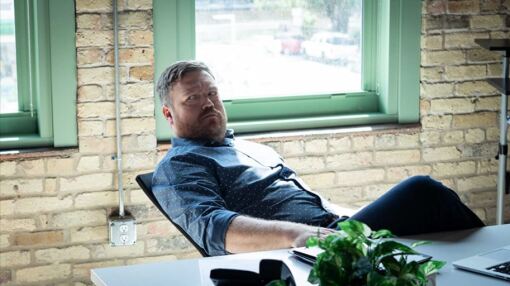 მაგსი და ჯული სამოგზაუროდ მიდიან  ქართულად -  Mags and Julie Go on a Road Trip.