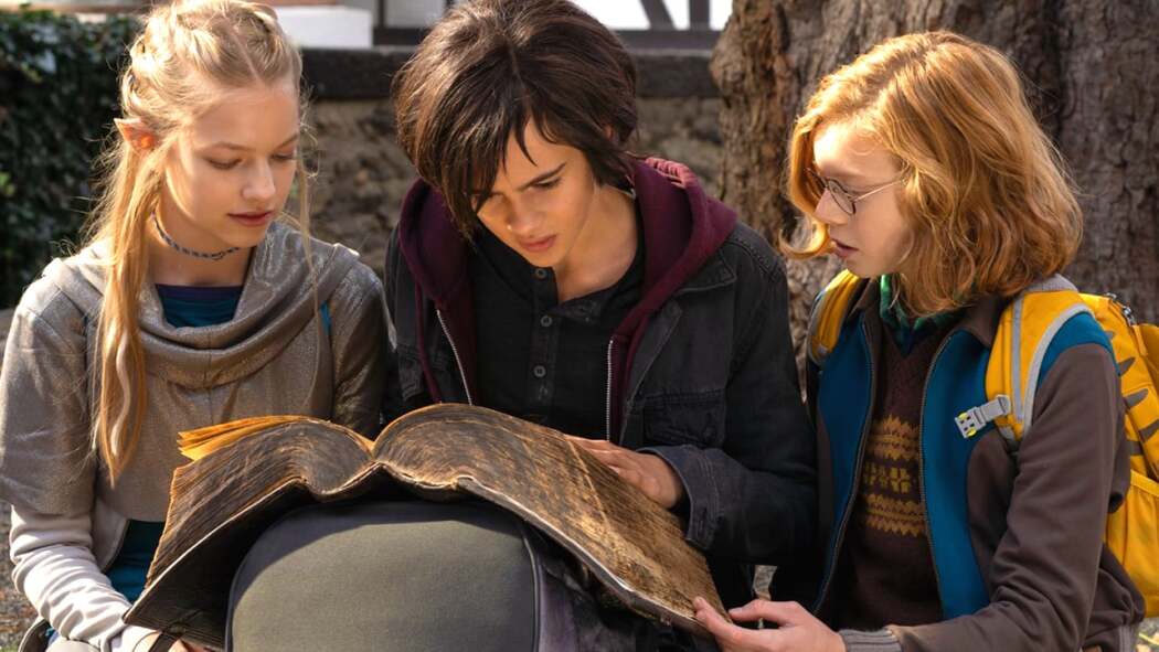 ჯადოქარი ბავშევბი - სამი უჩვეულო გმირი  ქართულად -  The Magic Kids: Three Unlikely Heroes