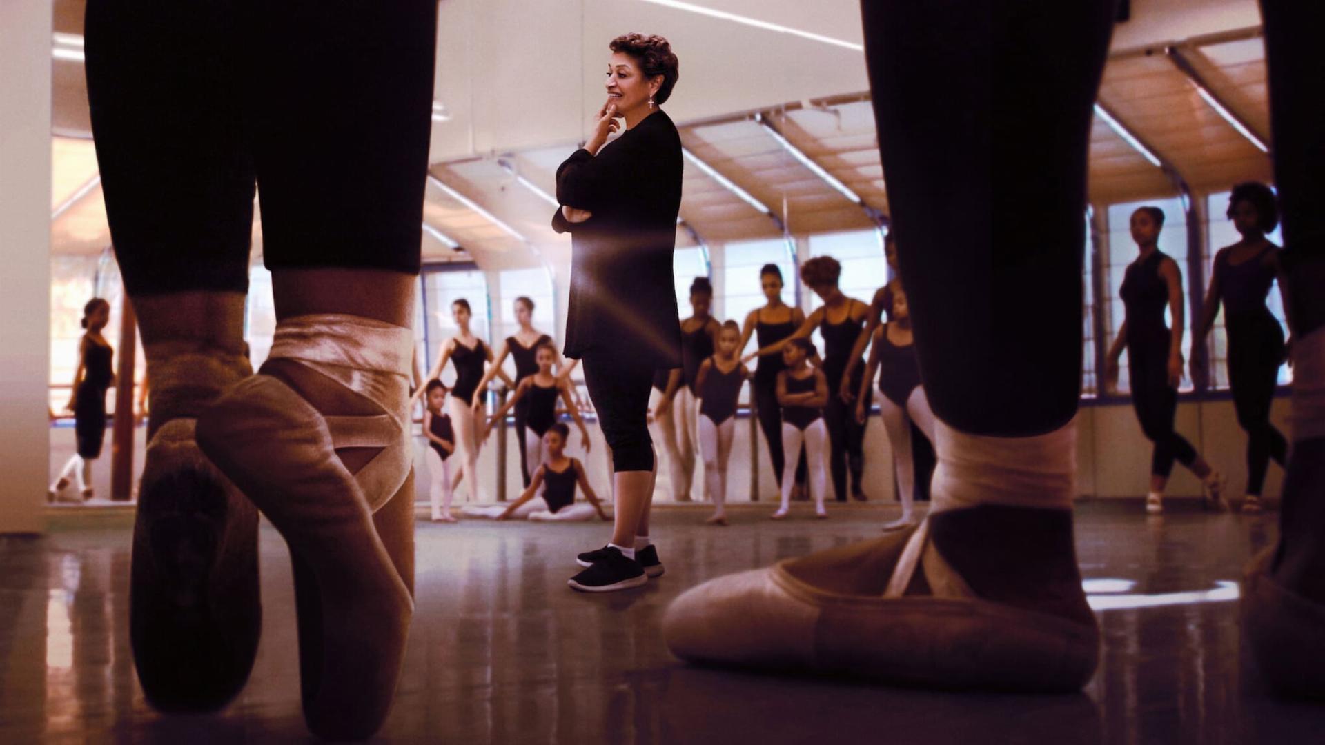 ოცნებები ცეკვაზე: ცხელი შოკოლადის მაკნატუნა  ქართულად -  Dance Dreams: Hot Chocolate Nutcracker