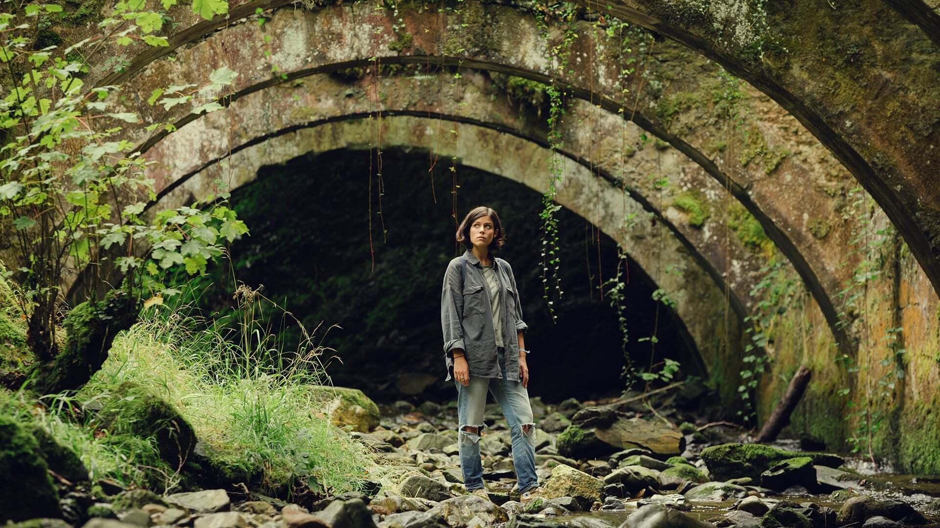 წარმოუდგენლად შემცირებული უქმეები  ქართულად -  The Incredible Shrinking Wknd