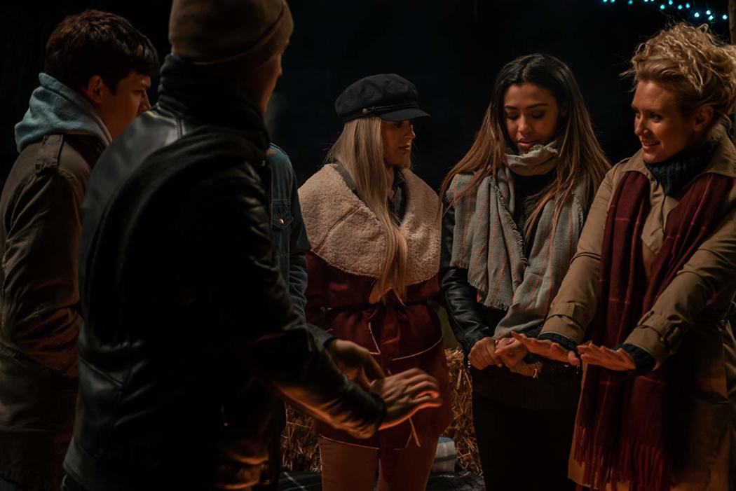 საიდუმლოებები ტბაზე  ქართულად -  Secrets at the Lake