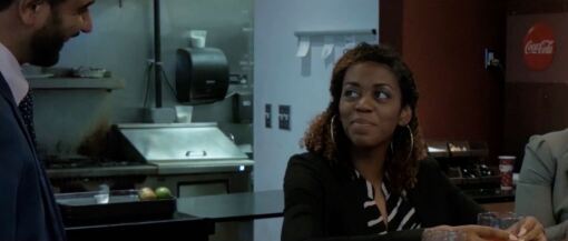 სინათლე ჩვენს შორის  ქართულად -  The Light Between Us