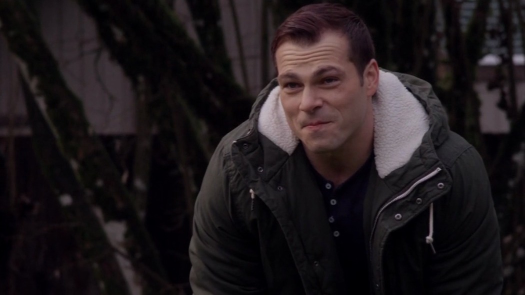 ფარული ანგელოზი  ქართულად -  Undercover Angel