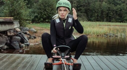 შინ დაბრუნება  ქართულად -  Homecoming