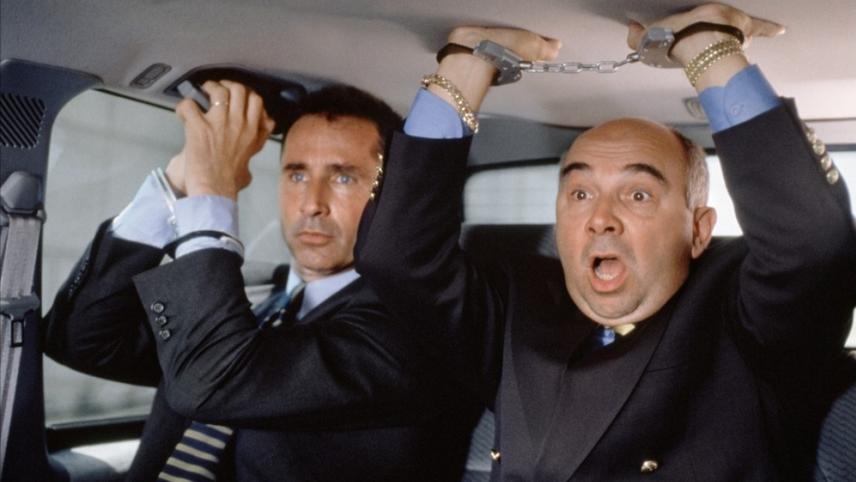 მცირე გავლენა  ქართულად -  Influence Peddling