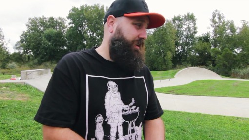 ნედის გვამის მოშორება  ქართულად -  The Disposal of Dead Ned