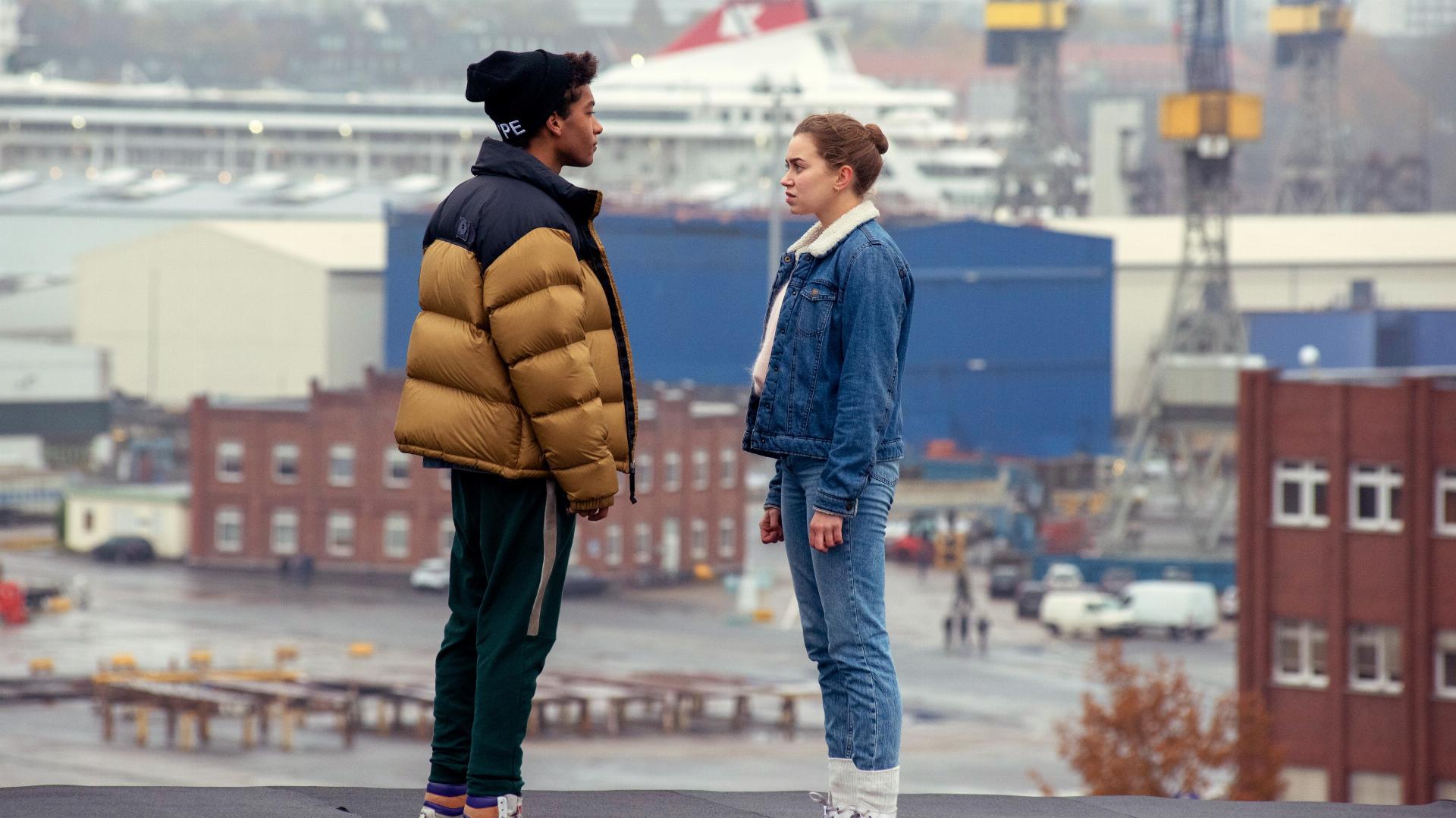 შენი გული ცეკვავს  ქართულად -  Into the Beat