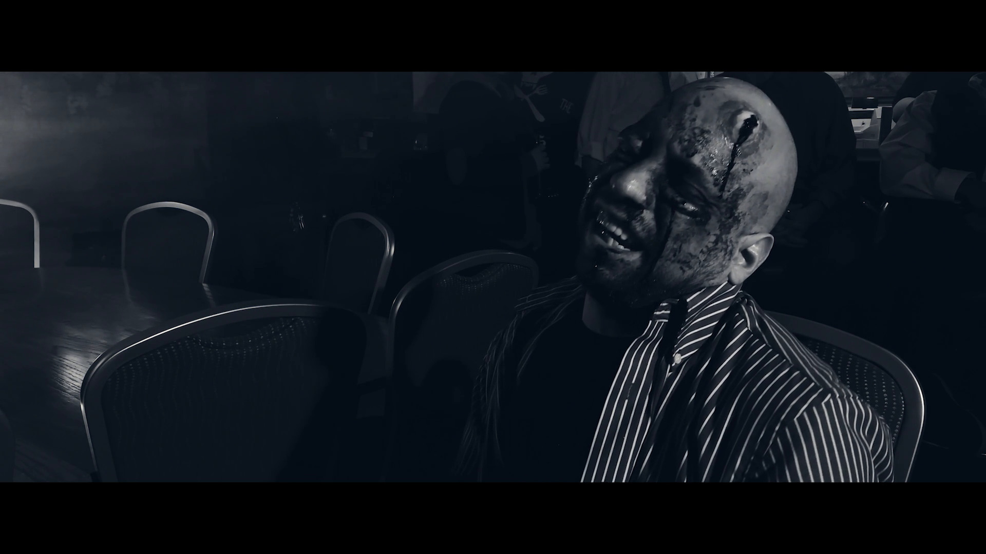 Მშვიდად განისვენე  ქართულად -  RIP: Rest in Pieces