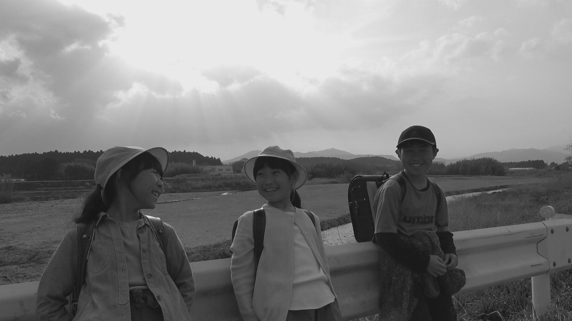 მე ნამდვილად კარგი ვარ  ქართულად -  Im Really Good