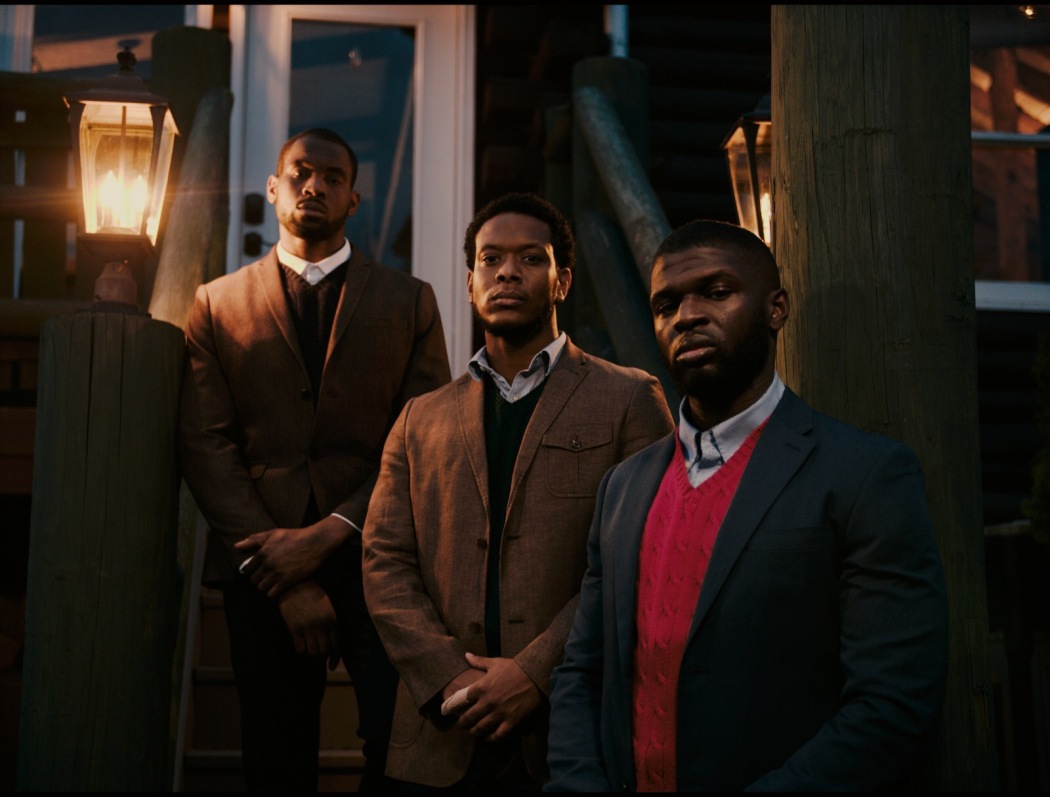 დაუმარცხებელთა სახლი  ქართულად -  The House Invictus