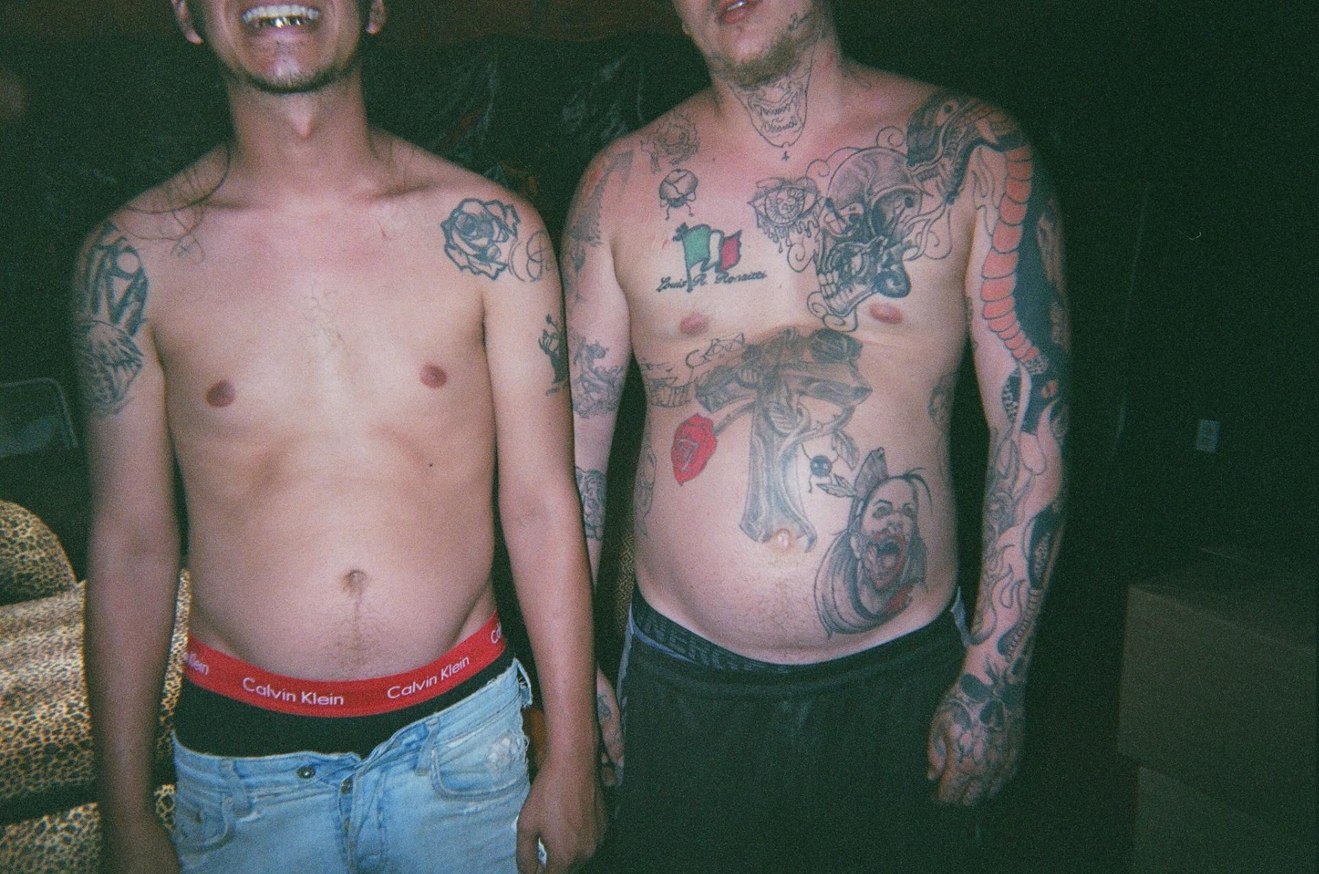 კრესტონი  ქართულად -  Crestone