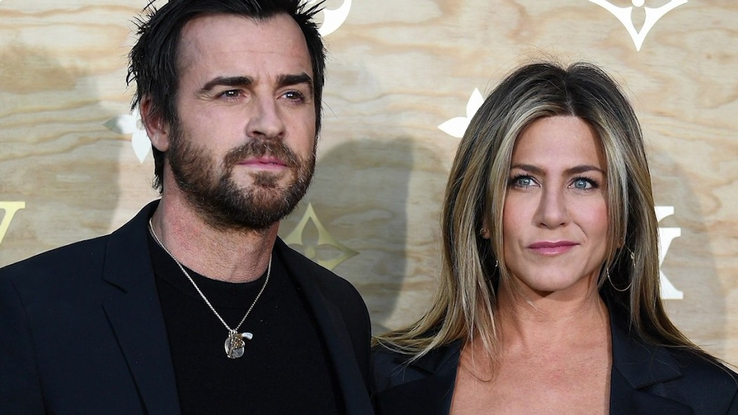 ჯენიფერ ენისტონი: მეტი ვიდრე მეგობრები  ქართულად -  Jennifer Aniston: More Than Friends