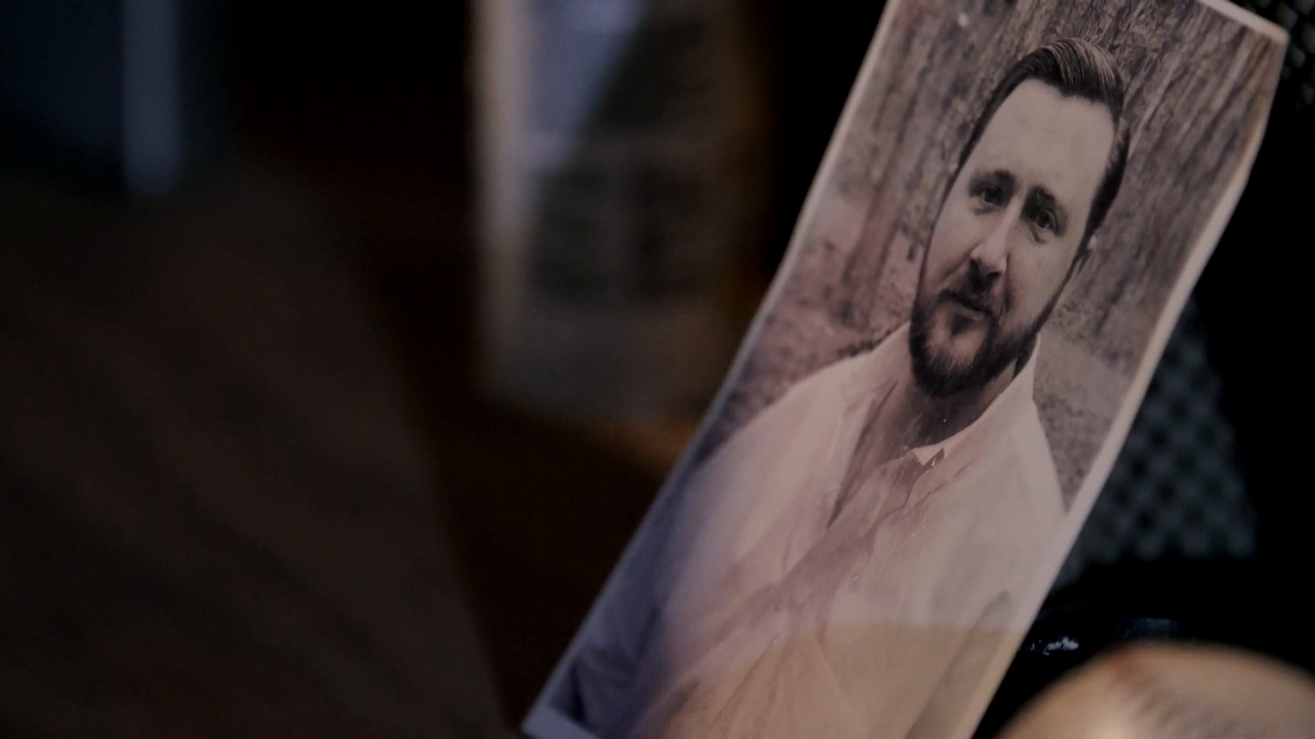 მკვდარი ეთერი  ქართულად -  Dead Air