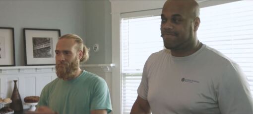 გულადთა ოჯახი  ქართულად -  Home of the Brave