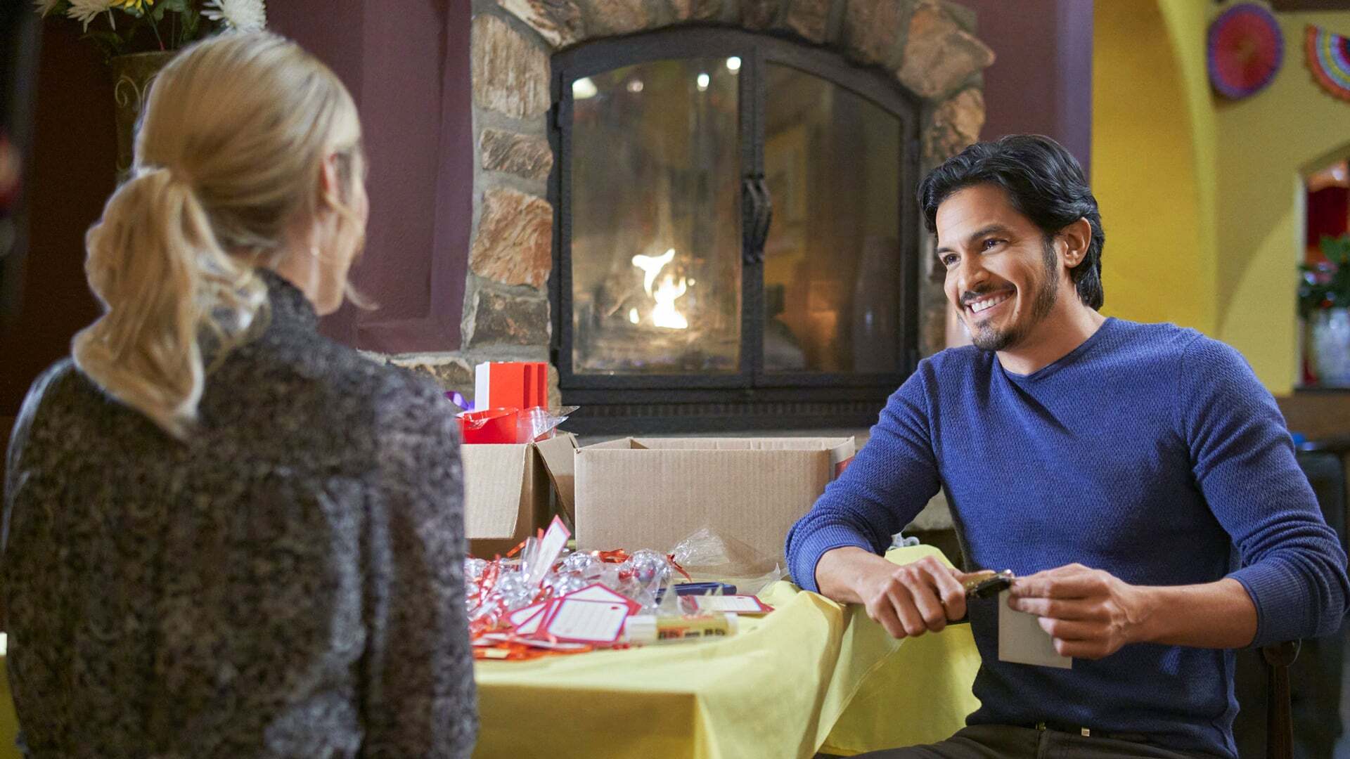 კუპიდონის როლში  ქართულად -  Playing Cupid