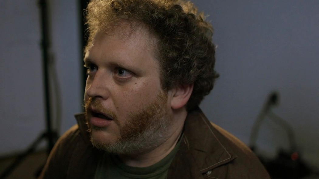 უახლოესი ადამიანი  ქართულად -  The Nearest Human Being