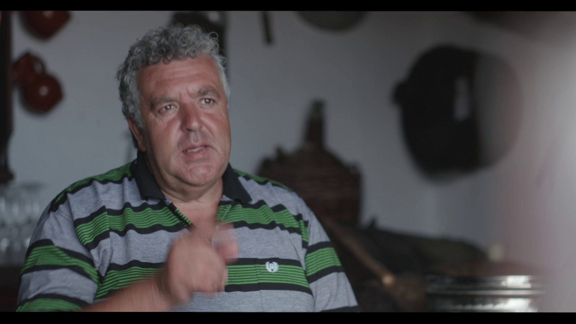 ეს არ არის თამაში  ქართულად -  Not a Game