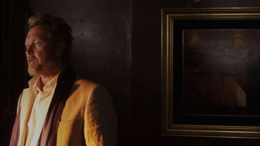 მშფოთვარე უოტერსი  ქართულად -  Troubled Waters