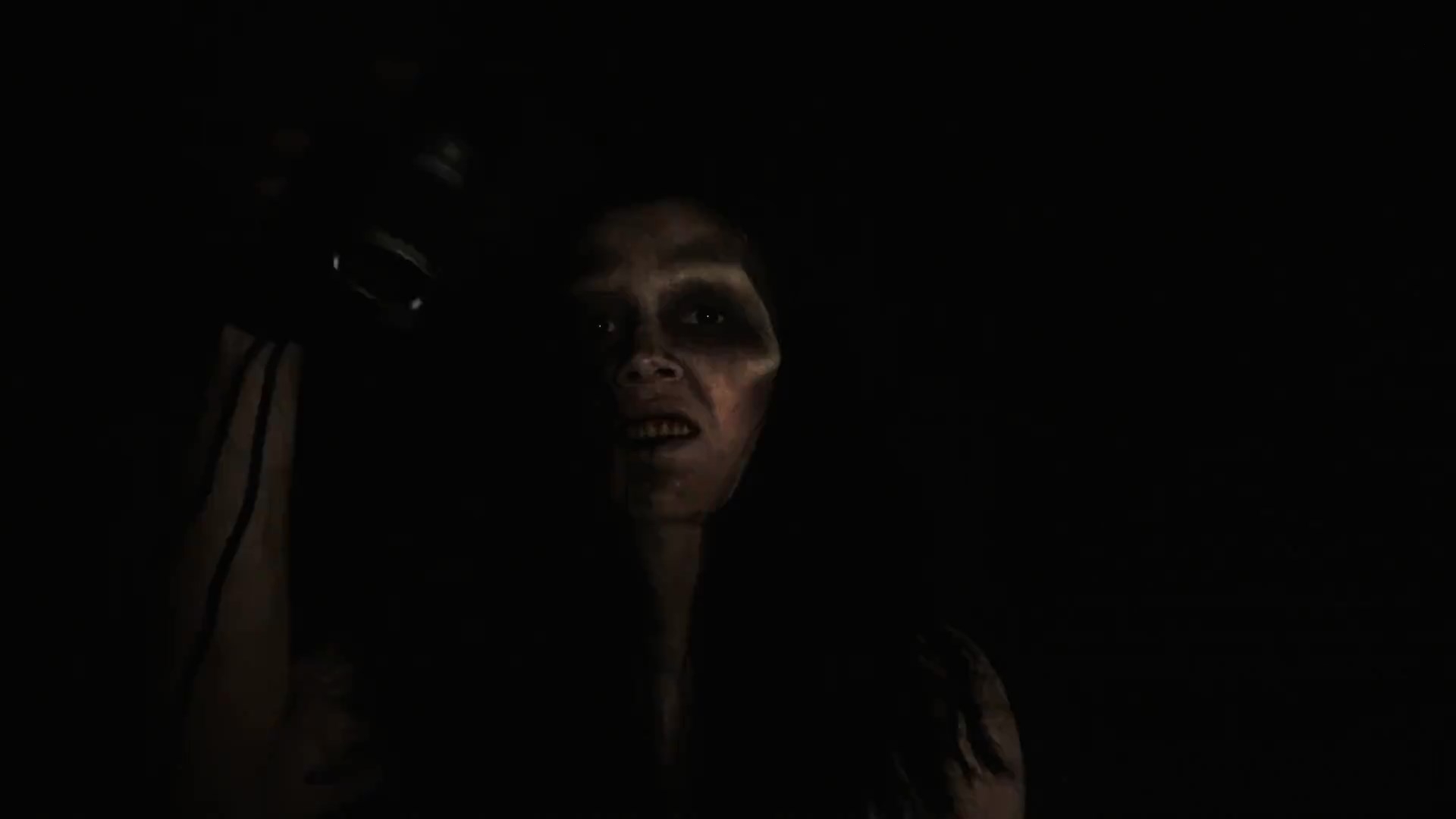 დარჩი  ქართულად -  Stay