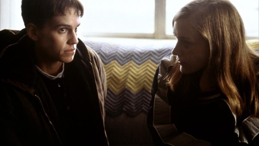 ბიჭები არ ტირიან  ქართულად -  Boys Dont Cry