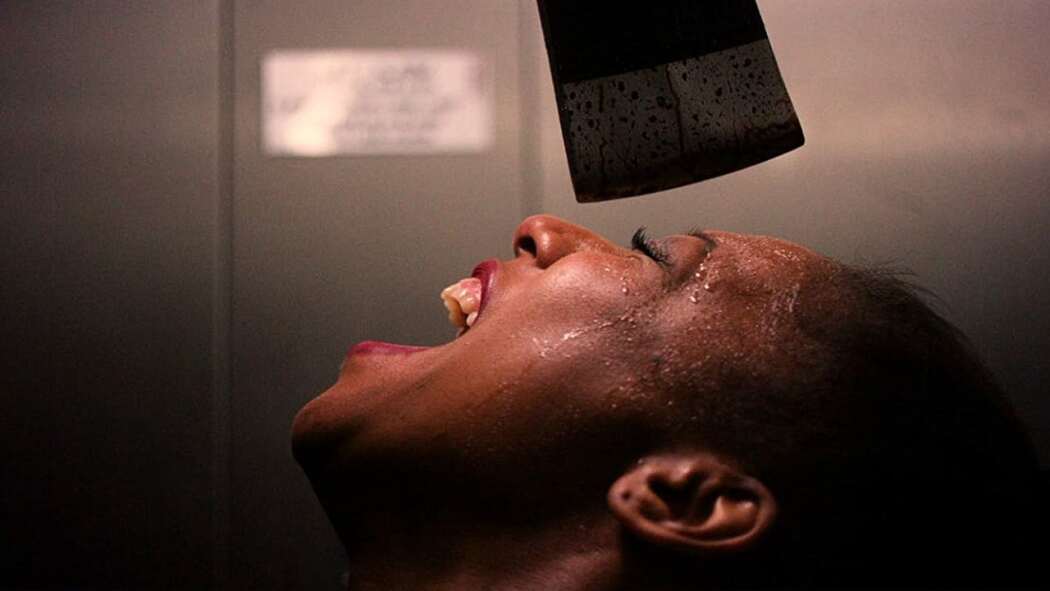 საშობაო მკვლელობები  ქართულად -  Christmas Blood