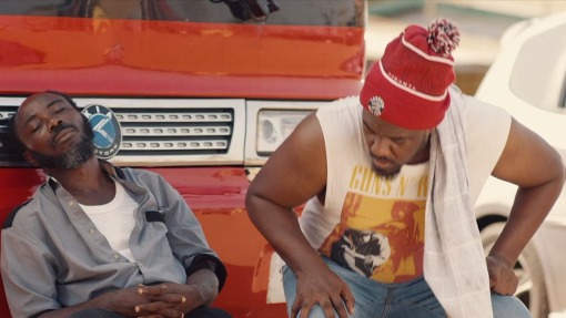 ავტობუსის გატაცება  ქართულად -  Away Bus