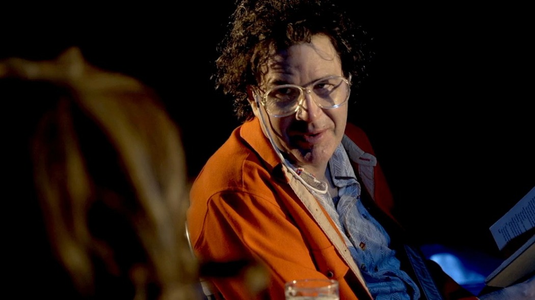 ტემპერატურა 2 დან 0 გრადუსამდე.  ქართულად -  2 Below 0