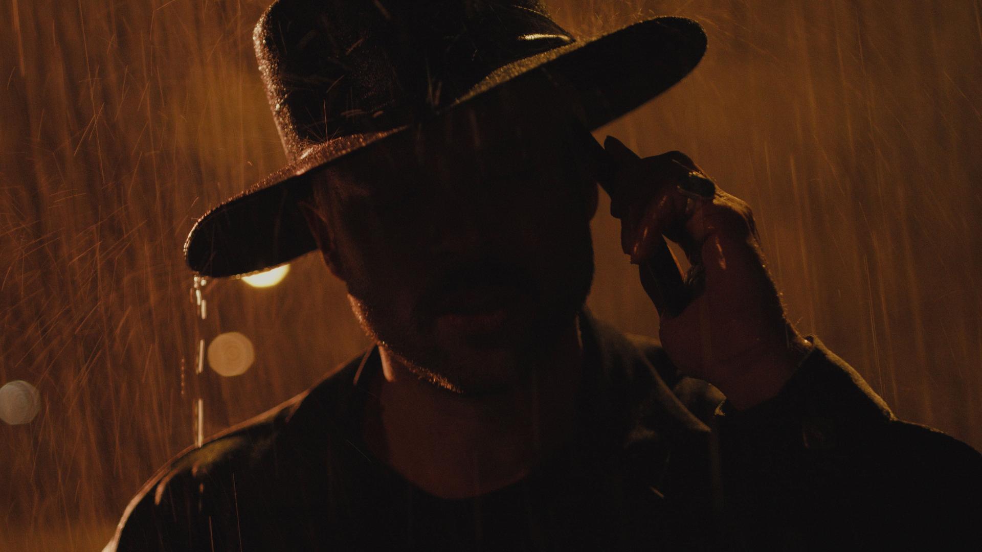 ღამის დასასრულს  ქართულად -  By Nights End