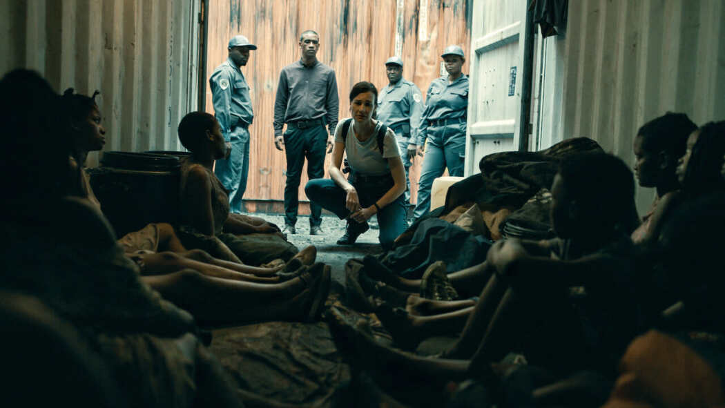 მე ვარ ყველა გოგონა  ქართულად -  I Am All Girls