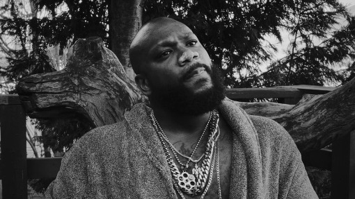 მისტერ უიკენდი  ქართულად -  Mr. Weekend