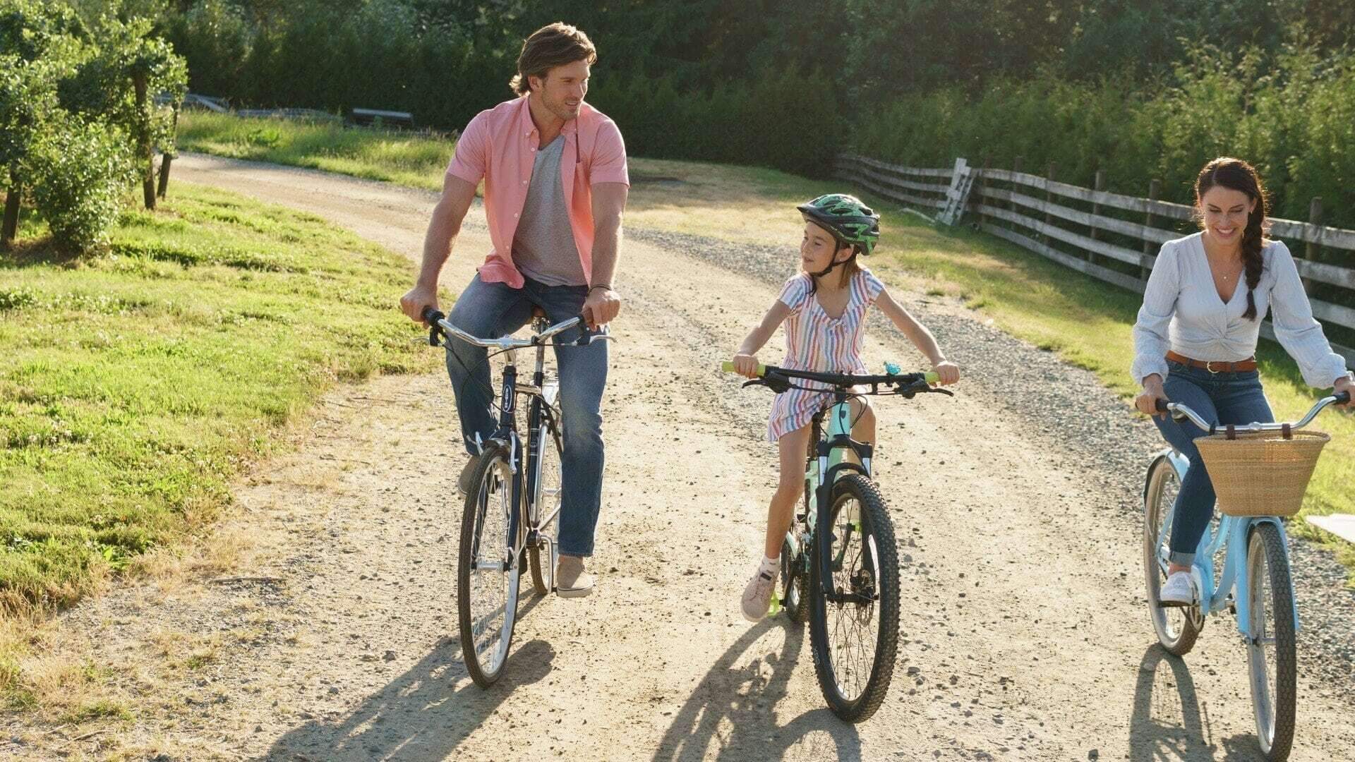 რომანი ღრუბლებში  ქართულად -  Kite Festival of Love