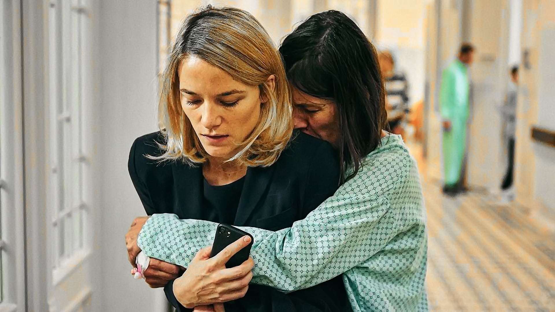 მიწა ჩემს ფეხქვეშ  ქართულად -  The Ground Beneath My Feet