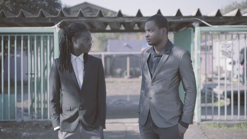 ბომბი ძაღლი  ქართულად -  Perro Bomba