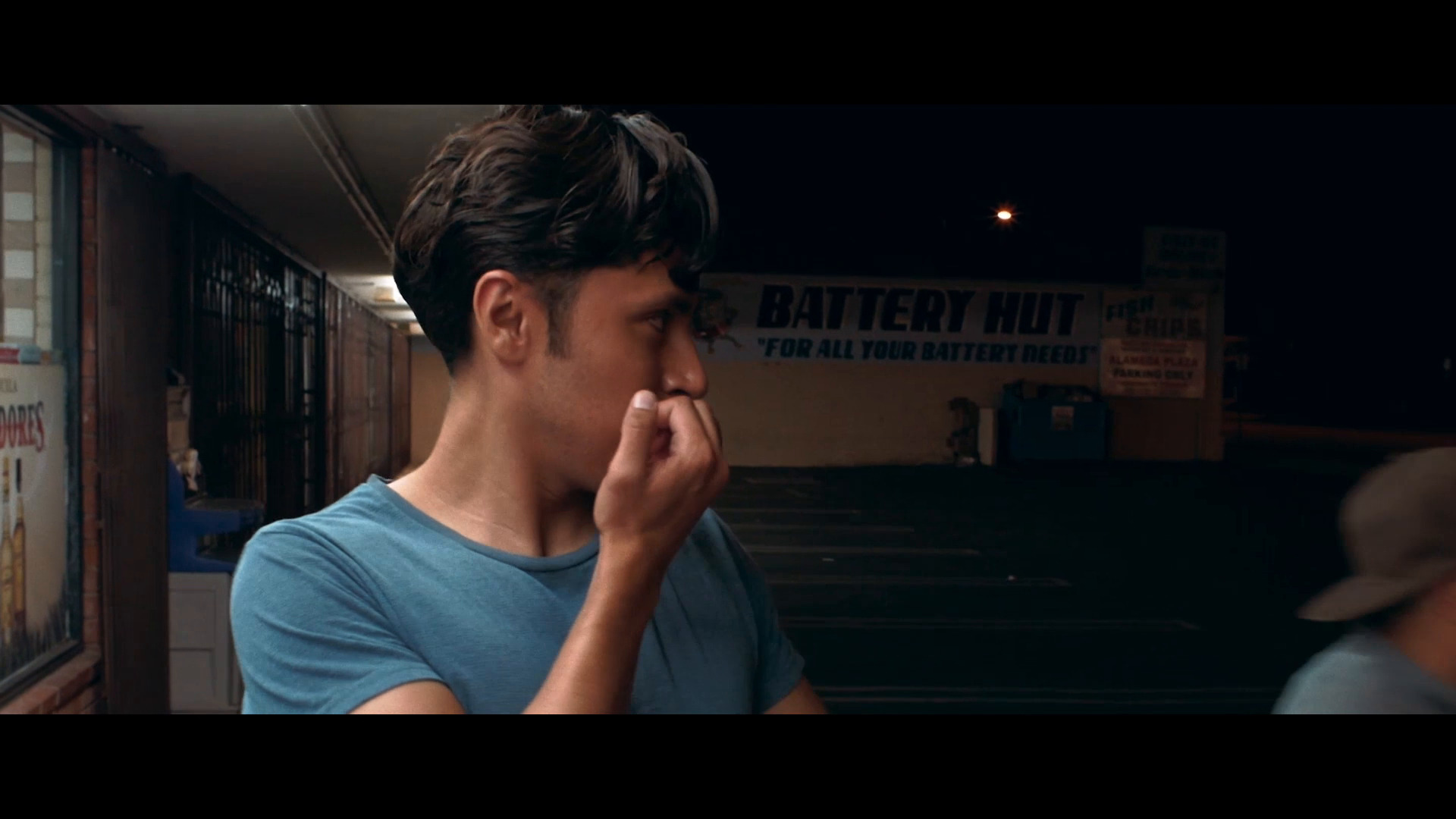 თეთრი ხაზები  ქართულად -  White Lines