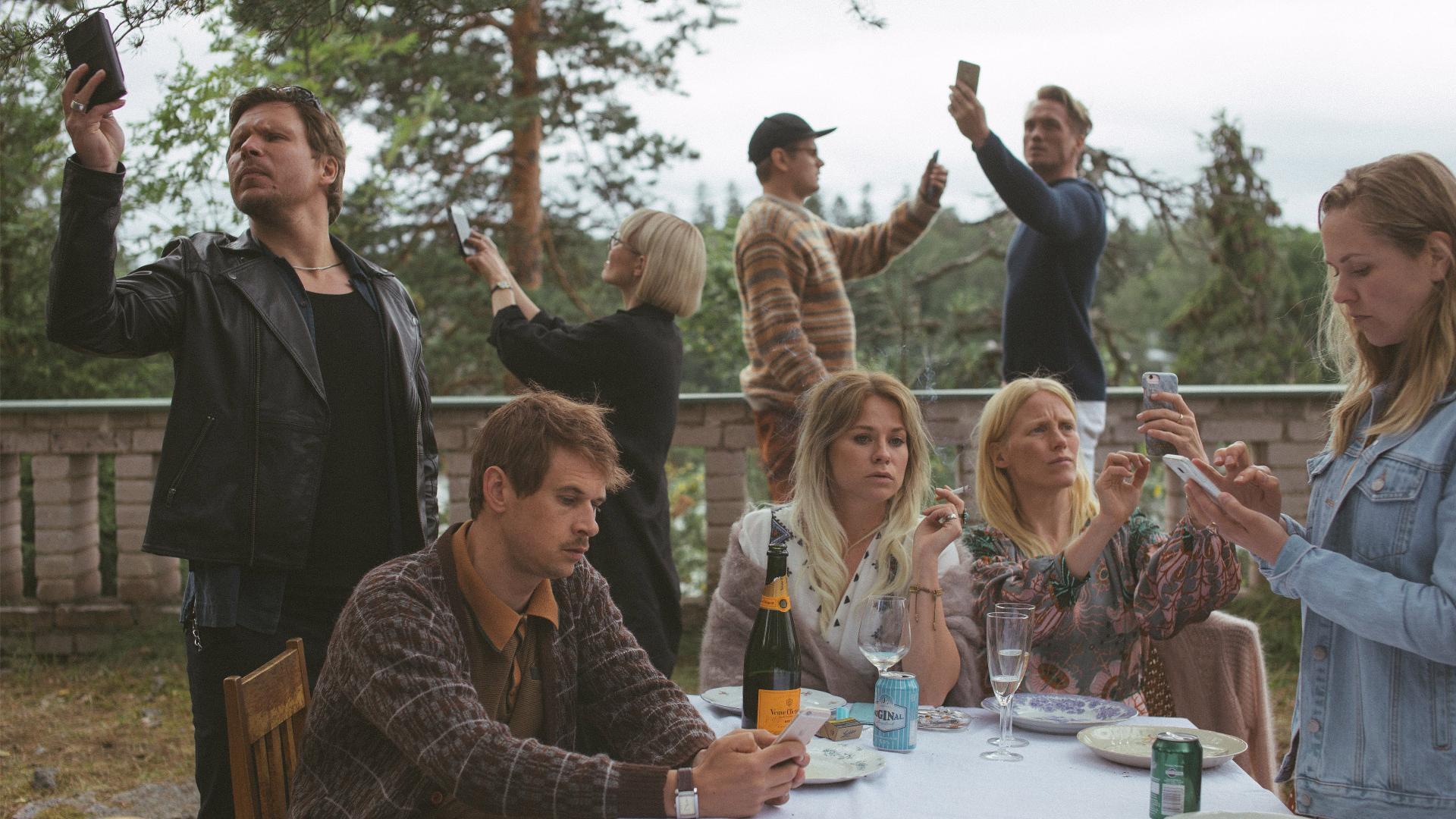 თამაშები, რომლებსაც ადამიანები თამაშობენ  ქართულად -  Games People Play