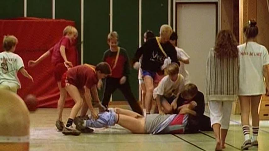 ადამიანი-კურდღელი  ქართულად -  The Rabbit Man