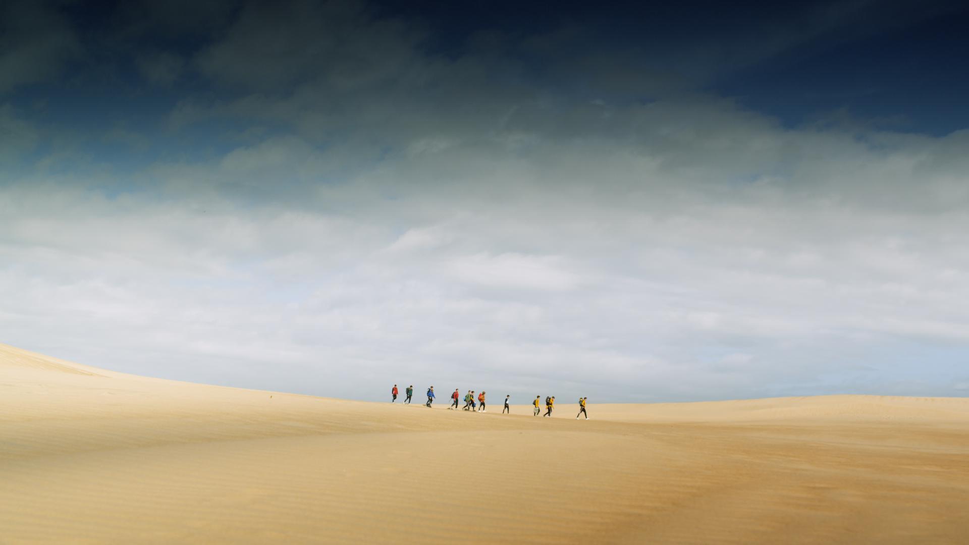 დაუმარცხებელი მზე  ქართულად -  Sol Invictus