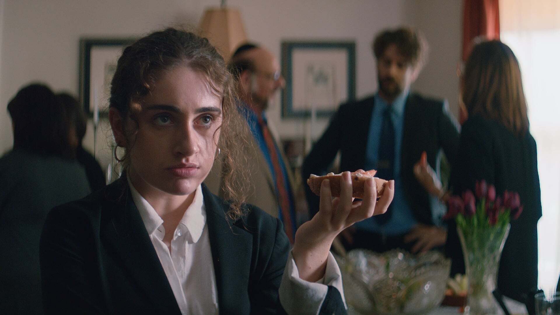 პატარა შივა  ქართულად -  Shiva Baby