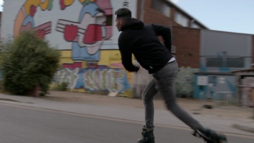 რაზმი გორგოლაჭებზე  ქართულად -  Roller Squad