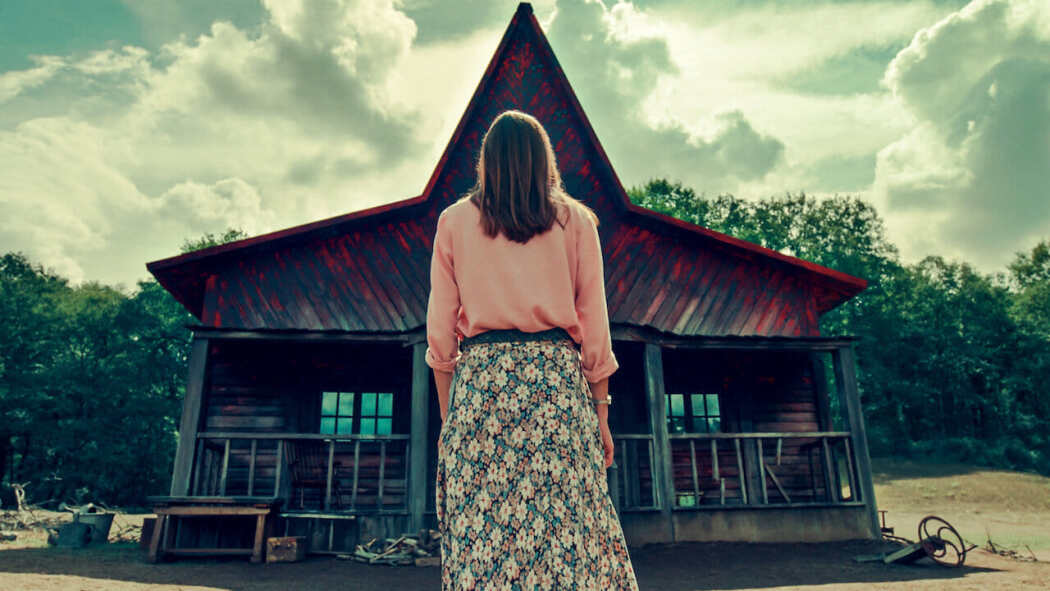 კლასიკური საშინელებათა ისტორია  ქართულად -  A Classic Horror Story