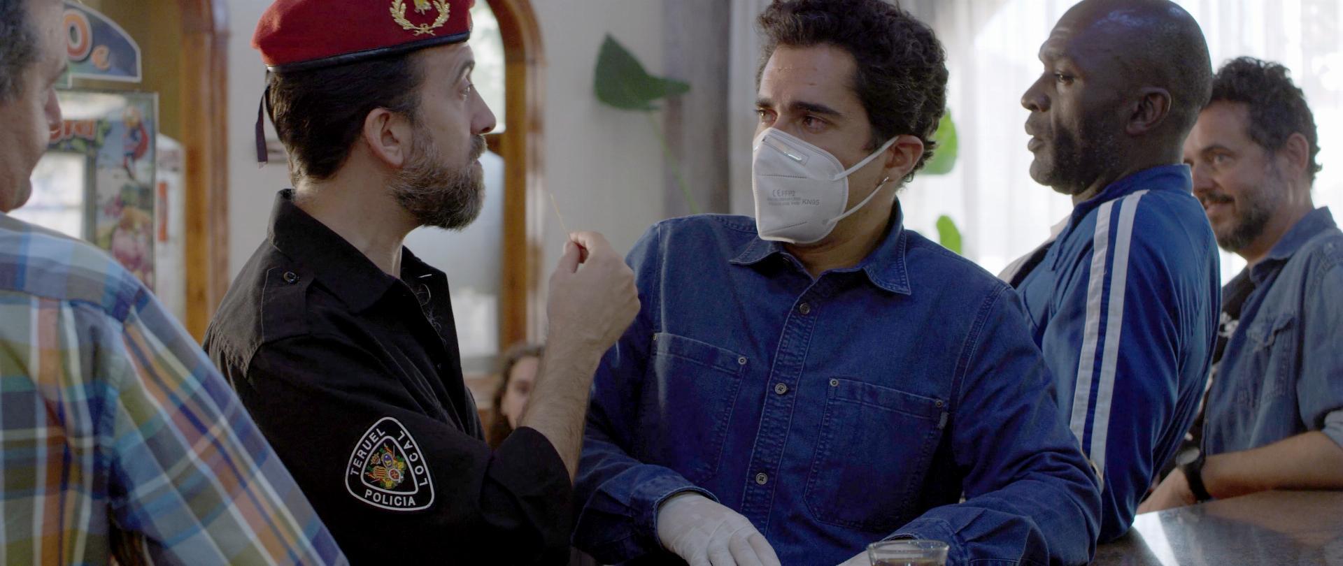 Ni te me acerques!  ქართულად -  ¡Ni te me acerques!